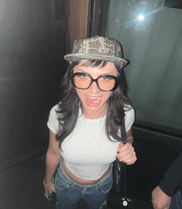 Evette Christine profile